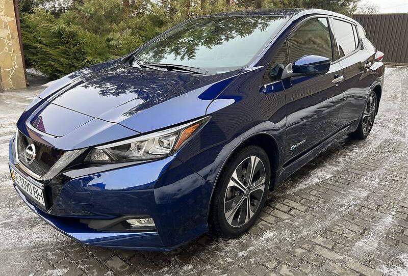 Nissan Leaf SL  2019