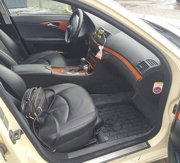 Mercedes-Benz E 200 2009