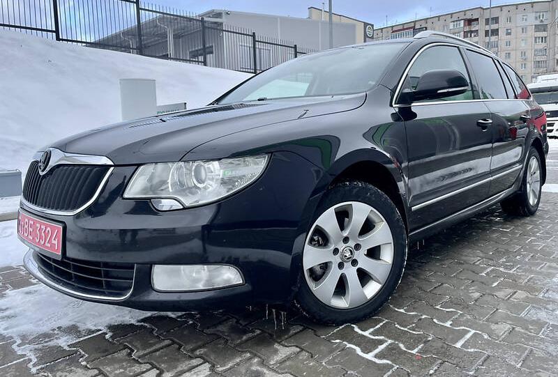Skoda Superb 2011