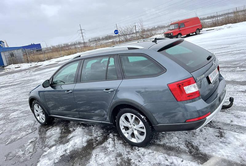 Skoda Octavia Scout 4wd 2015