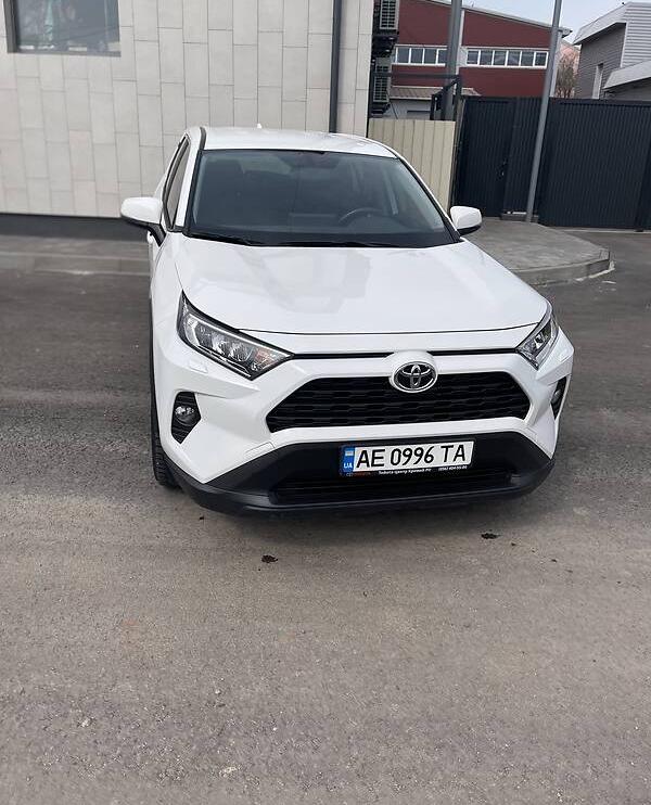 Toyota RAV4 2019