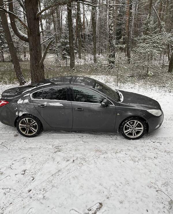 Opel Insignia 2011
