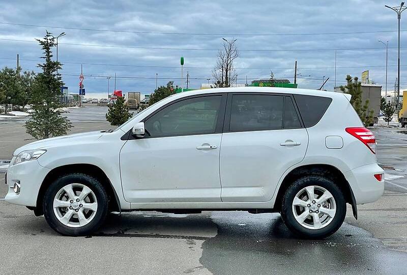 Toyota RAV4 2012