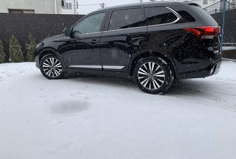 Mitsubishi Outlander SEL Premium 4x4 2020