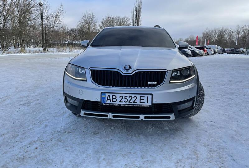 Skoda Octavia Scout scout 2016