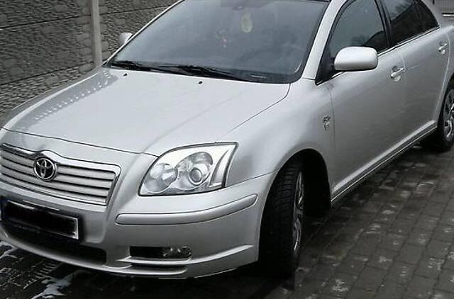 Toyota Avensis 2005