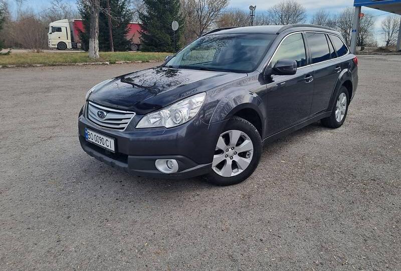 Subaru Outback 2010
