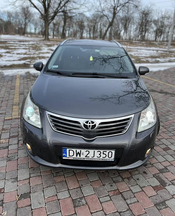Toyota Avensis 2009