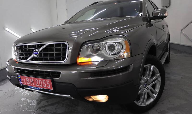 Volvo XC90 R DESIGN D5   2009