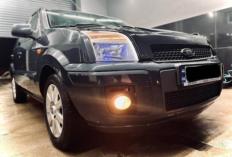 Ford Fusion DURATEC 16V 2011