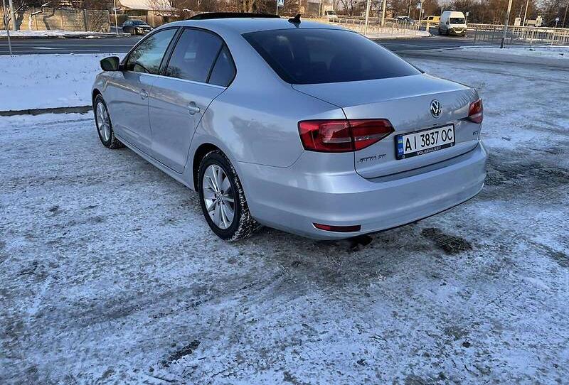 Volkswagen Jetta 2015