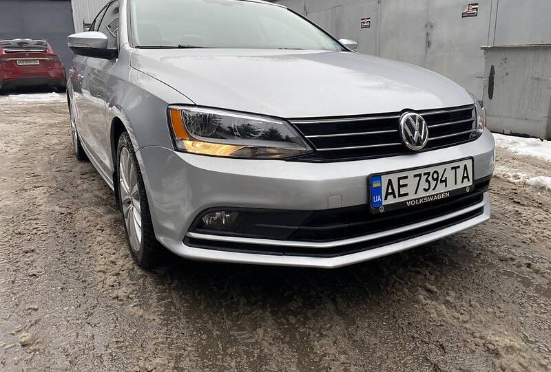 Volkswagen Jetta SEL 2015