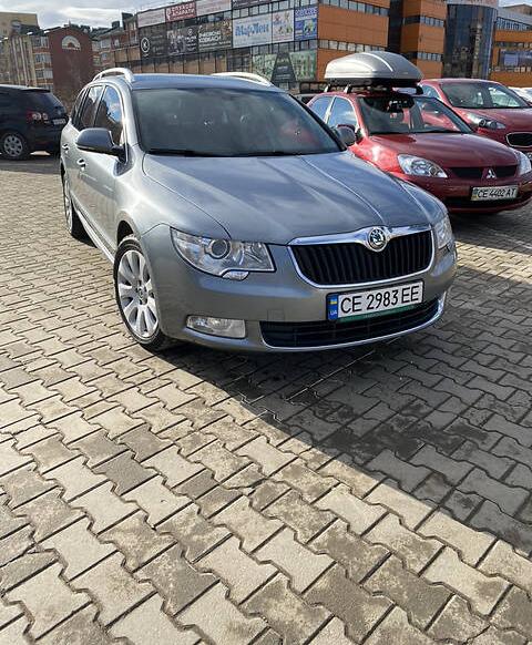 Skoda Superb 2011