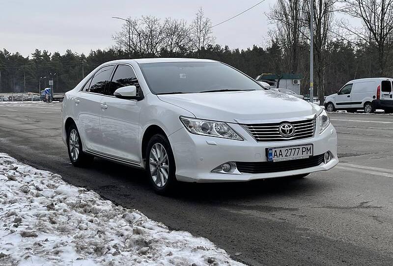 Toyota Camry 2012