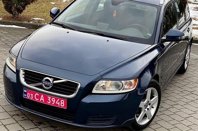 Volvo V50 2011