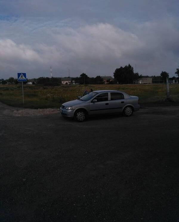 Opel Astra J 1 2004