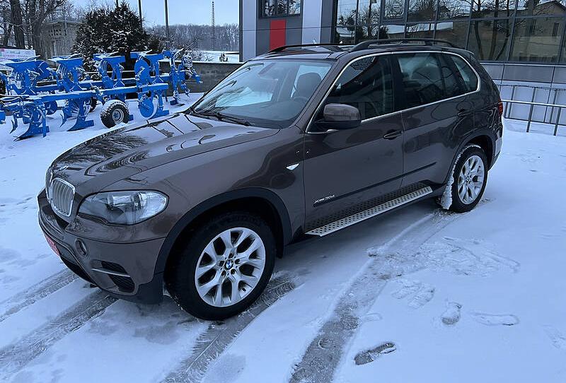 BMW X5 2011