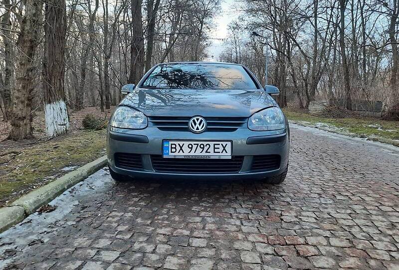 Volkswagen Golf V 2004