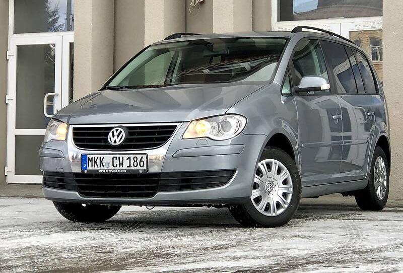 Volkswagen Touran 1.9TDI HIGHLINE 2009