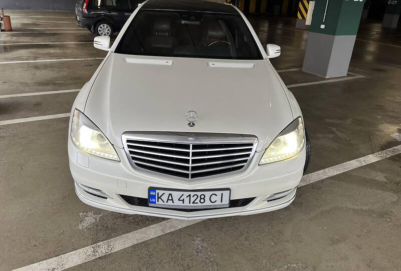 Mercedes-Benz S 500 2010