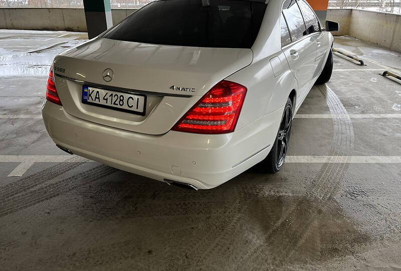 Mercedes-Benz S 500 2010