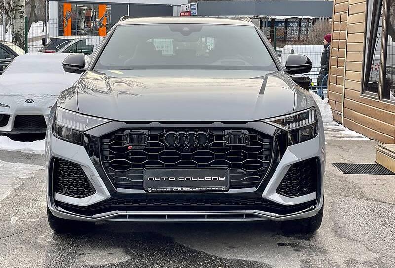 Audi RS Q8 NARDO GREY 2021
