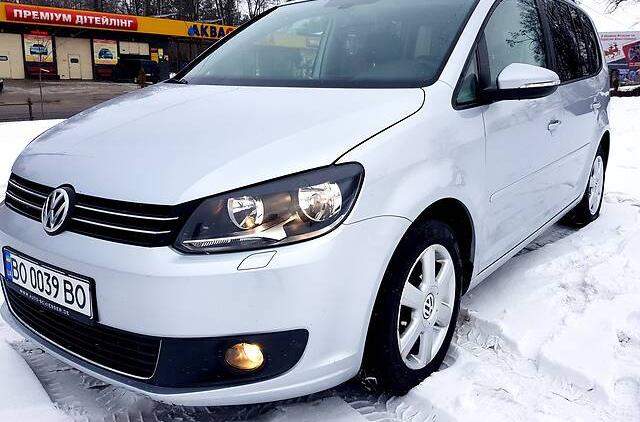 Volkswagen Touran 2012
