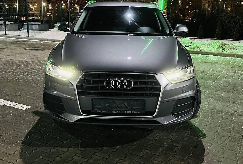 Audi Q3 PREMIUM 2016