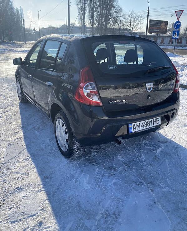 Dacia Sandero 2009
