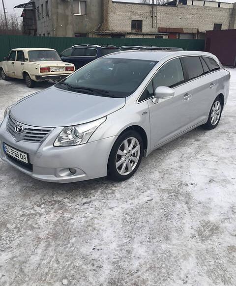 Toyota Avensis 2010