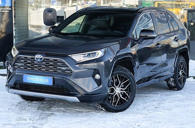 Toyota RAV4 STYLE 2019