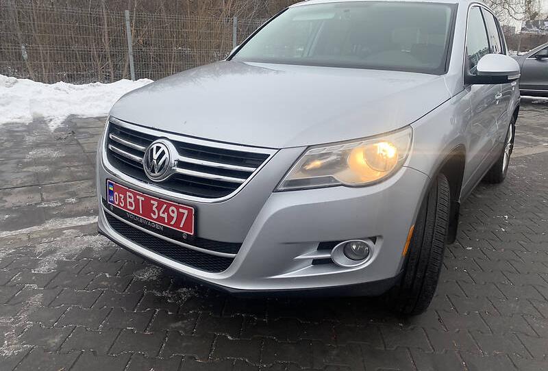 Volkswagen Tiguan 2011