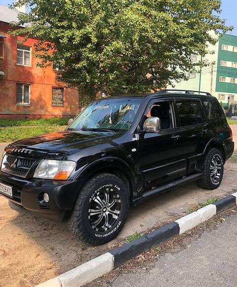 Mitsubishi Pajero 2005