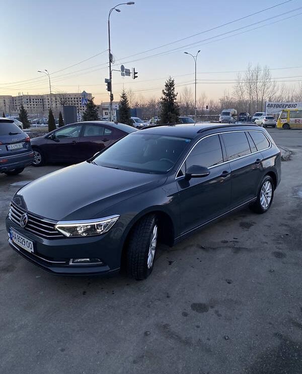 Volkswagen Passat B8 2014