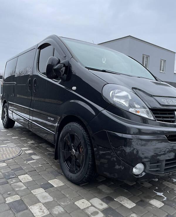 Renault Trafic пасс. 2008