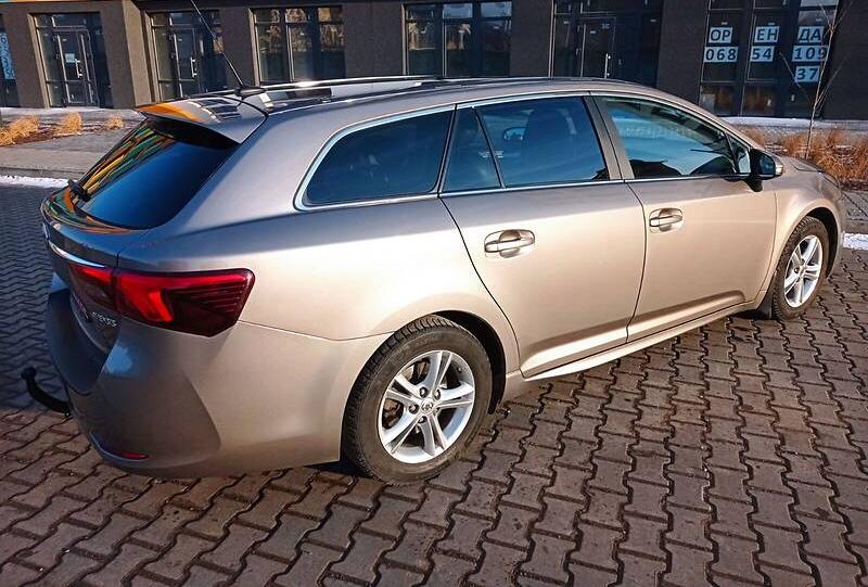 Toyota Avensis T27 2015