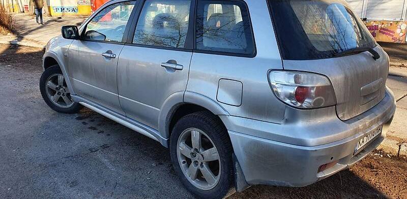 Mitsubishi Outlander 2008