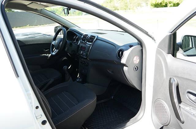 Renault Logan 2021