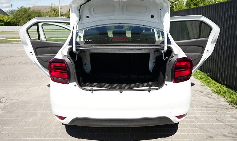 Renault Logan 2021
