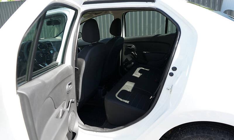 Renault Logan 2021