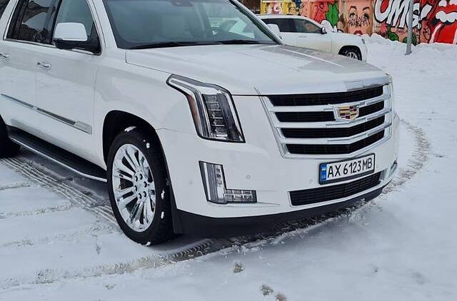 Cadillac Escalade Luxury  2018