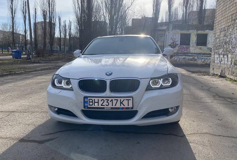 BMW 328 2010