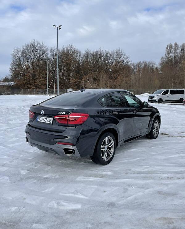 BMW X6 XDRIVE 50 2015