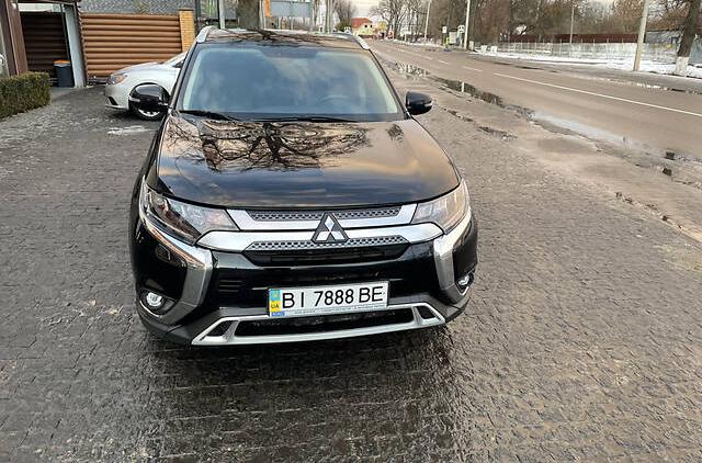 Mitsubishi Outlander 2019