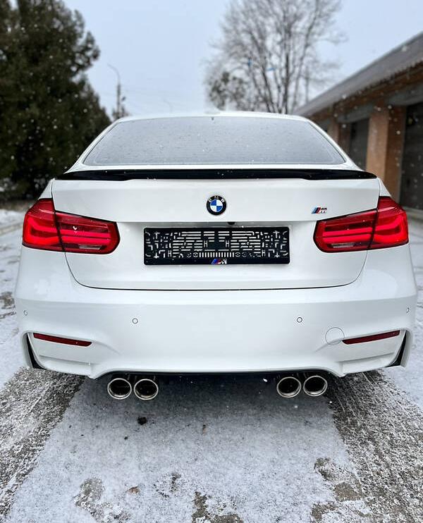 BMW 320 2017
