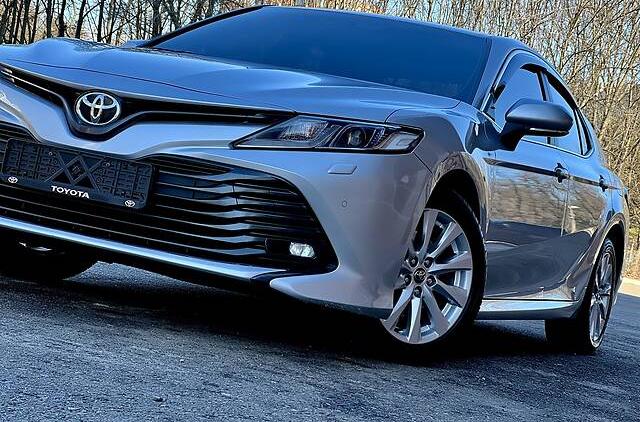Toyota Camry E L E G A N C E 2019