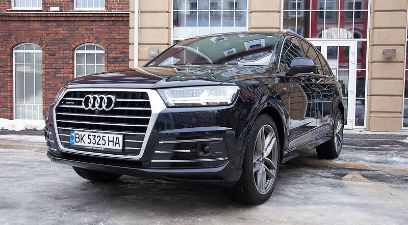 Audi Q7 Sline matrix 2016