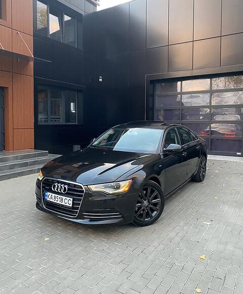 Audi A6 S line  2012