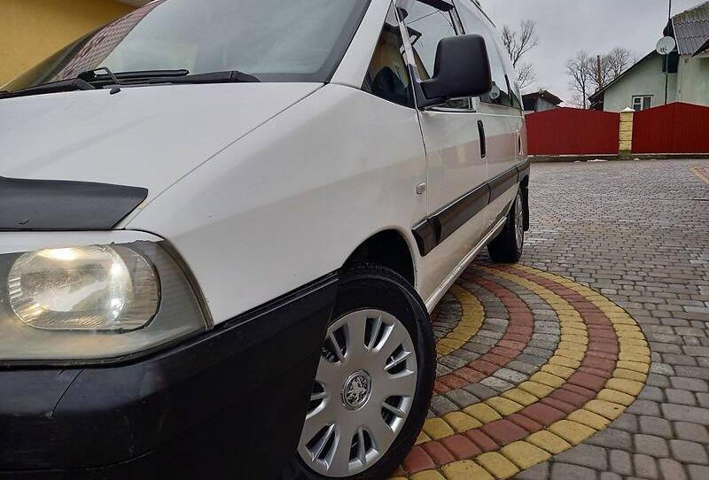Peugeot Expert пасс. 2006