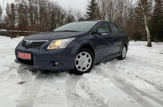 Toyota Avensis 2011